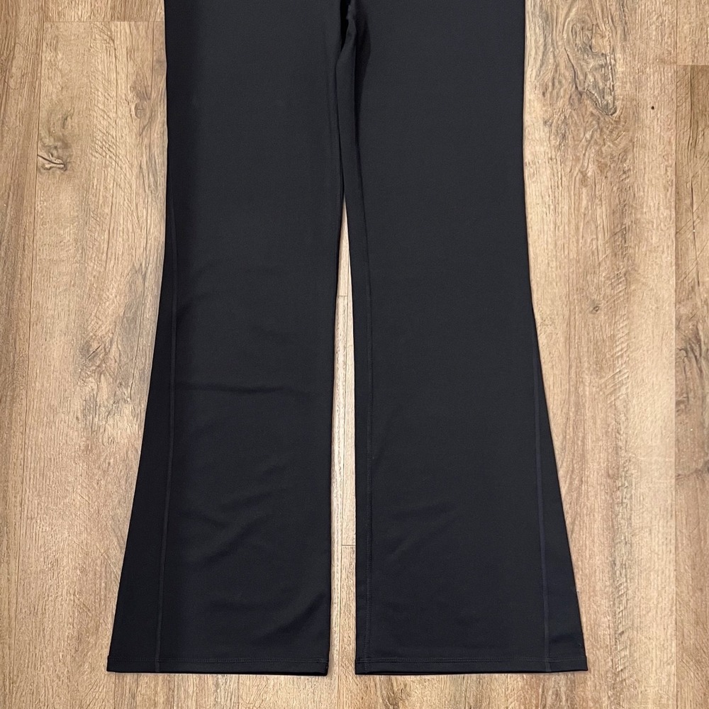 Gaiam Om-Dri Black Flare Yoga Pants Womens Medium Om Fit Activewear New - Picture 6 of 10